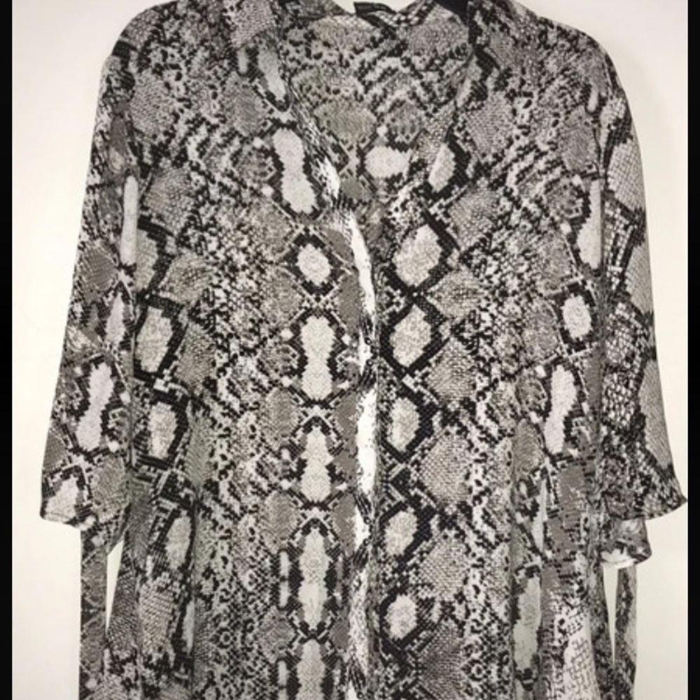 Express Monochrome Patterned shirt